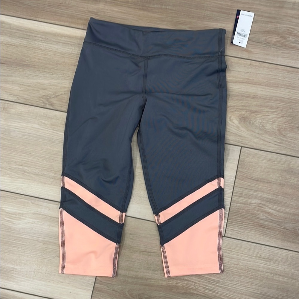 GAP factory size small Gray and Peach Athletic Leggings, new